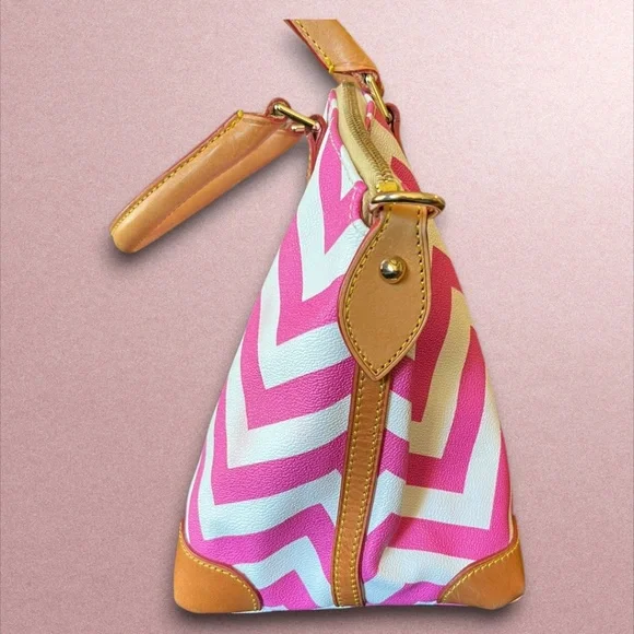 Authentic Dooney & Bourke Pink White Chevron Satchel Tote Strap Barbie Girly Y2K - Picture 5 of 16